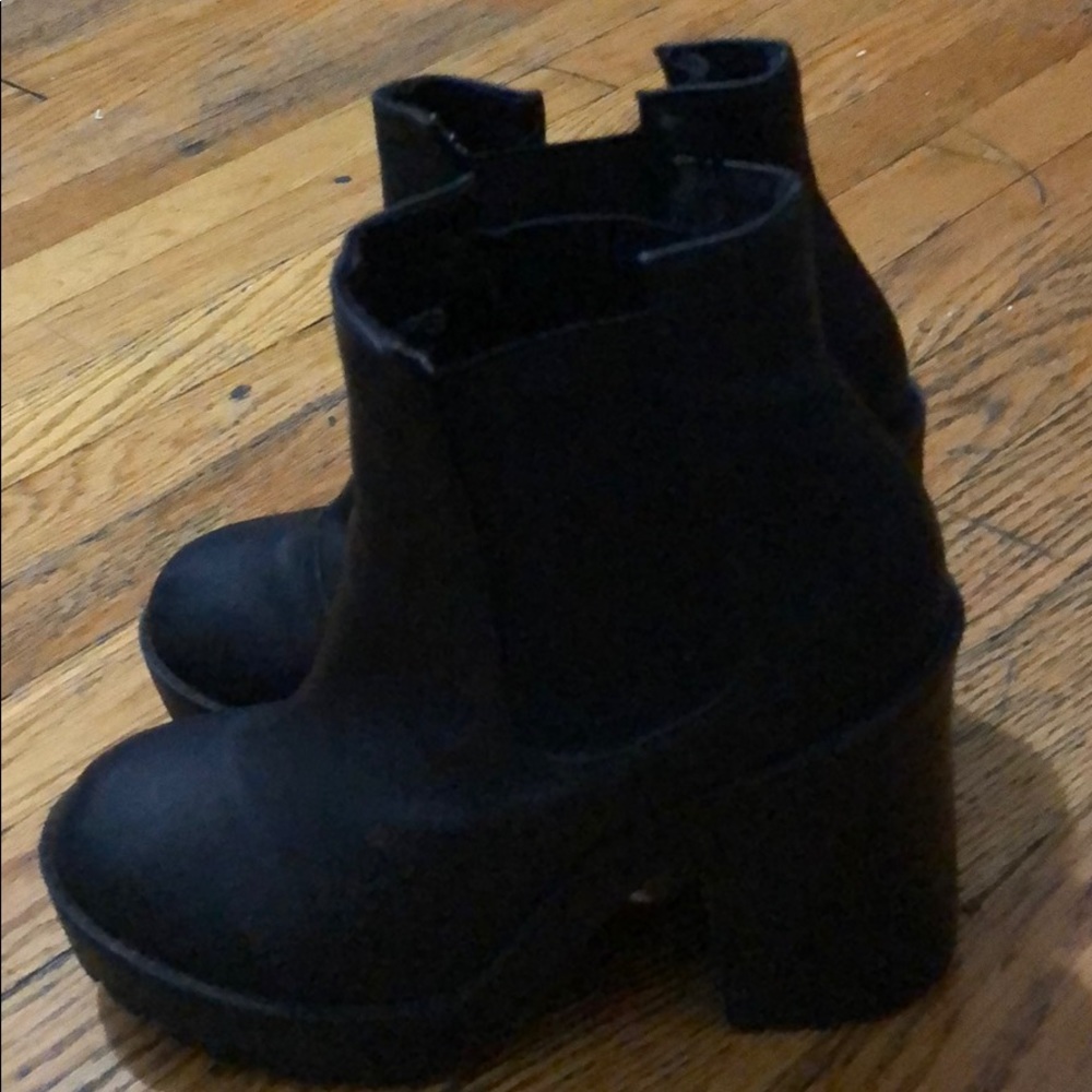 Heeled Boots